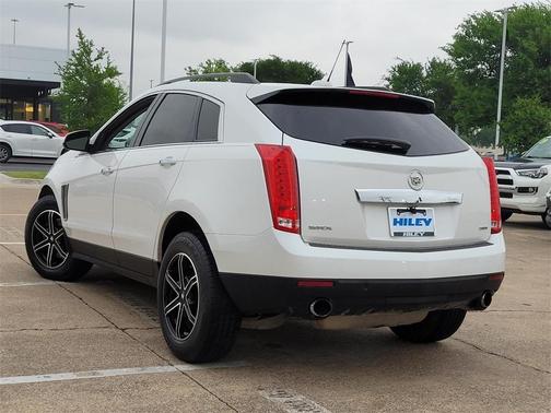 2016 Cadillac SRX Standard