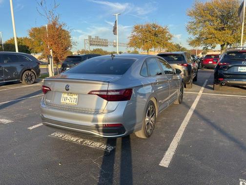 2024 Volkswagen Jetta 1.5T Sport