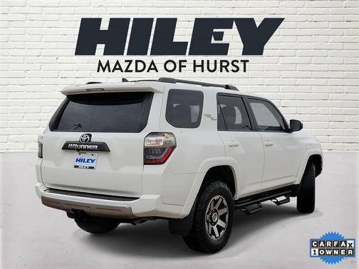 2022 Toyota 4Runner TRD Off Road