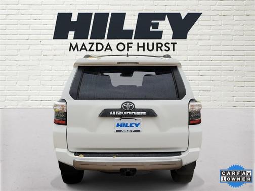 2022 Toyota 4Runner TRD Off Road