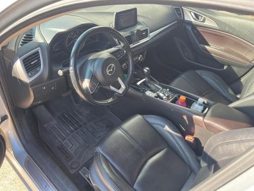 2017 Mazda Mazda3 Touring 2.5