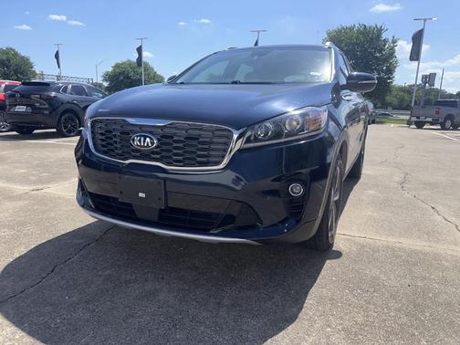 Blue 2019 Kia Sorento EX