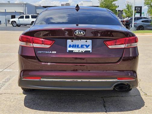 2017 Kia Optima LX
