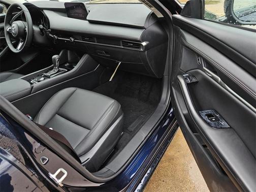 2025 Mazda Mazda3 FWD w/Select Package