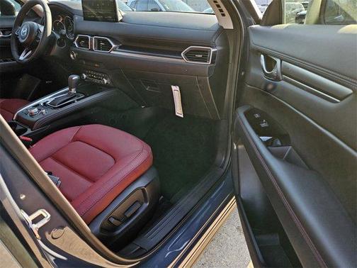 2025 Mazda CX-5 2.5 S Carbon Edition