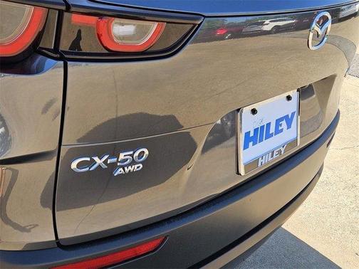 2025 Mazda CX-50 Hybrid Preferred Package