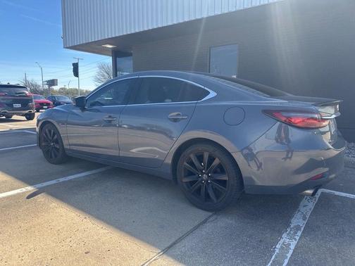 2021 Mazda Mazda6 Carbon Edition