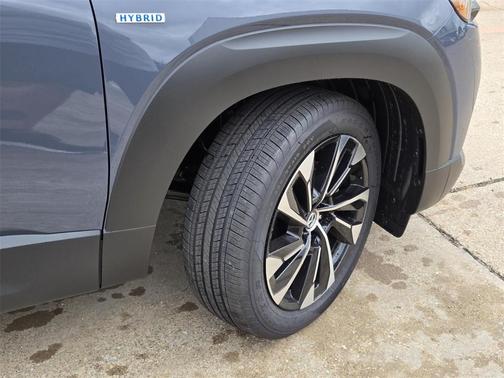 2025 Mazda CX-50 Hybrid Premium Plus Package