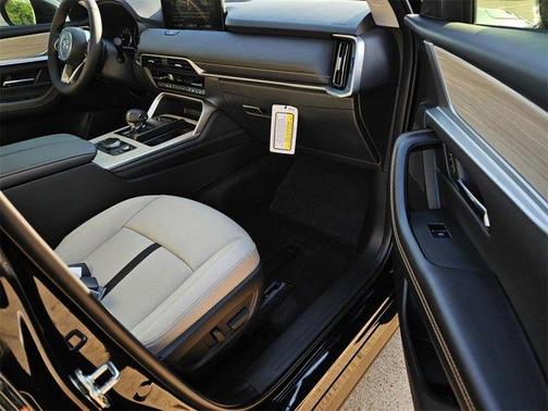 2025 Mazda CX-90 3.3 Turbo Preferred Package