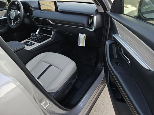 2026 Mazda CX-90 Premium