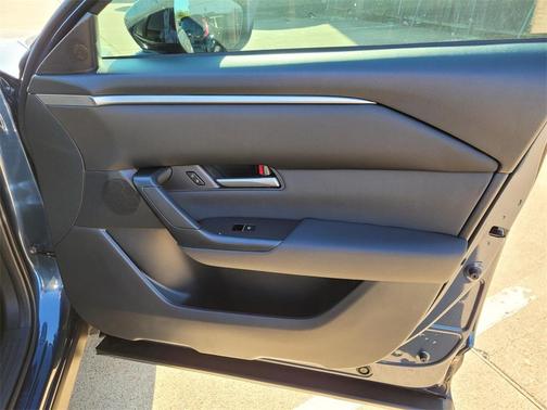 2025 Mazda CX-50 Hybrid Preferred Package