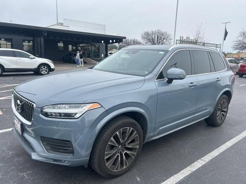 2020 Volvo XC90 T6 Momentum 6 Passenger