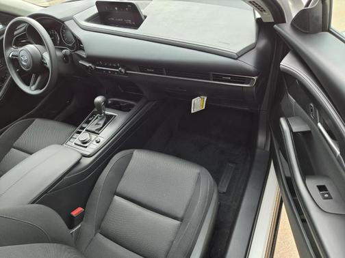 Snowflake White Pearl 2026 Mazda CX-30 2.5 S