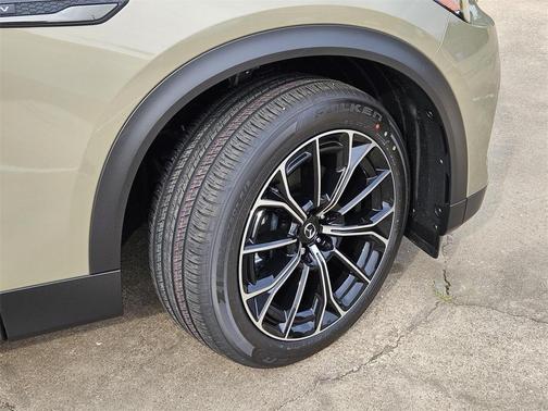 2025 Mazda CX-70 PHEV Premium Package