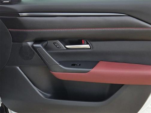 2026 Mazda CX-50 Premium Plus