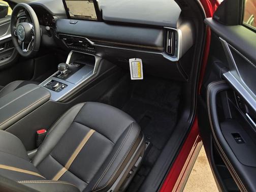 Soul Red Crystal Metallic 2026 Mazda CX-70 CX-70