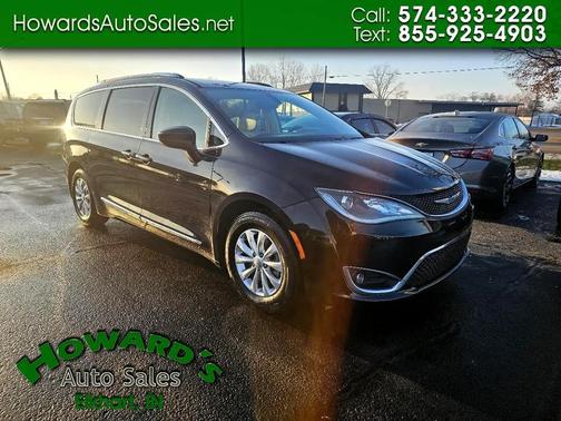 2018 Chrysler Pacifica Touring-L