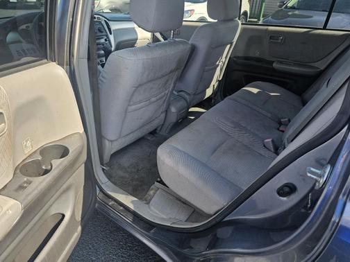2005 Toyota Highlander Limited