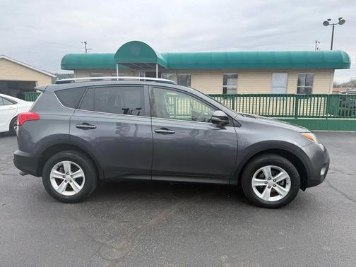2014 Toyota RAV4 XLE