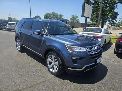 Blue 2019 Ford Explorer Limited 4WD