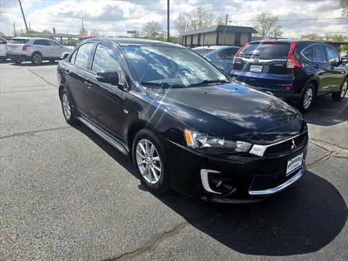 2016 Mitsubishi Lancer ES