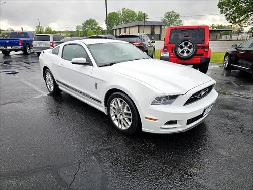 2014 Ford Mustang V6