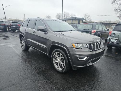 2018 Jeep Grand Cherokee Sterling Edition