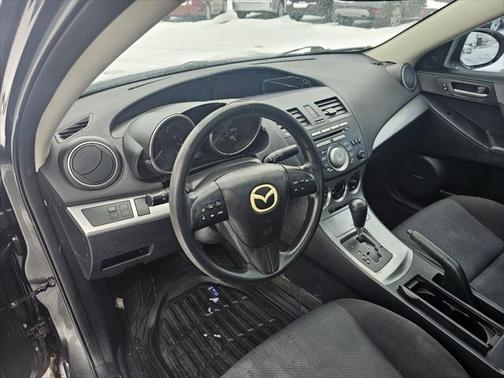 2011 Mazda Mazda3 i Touring