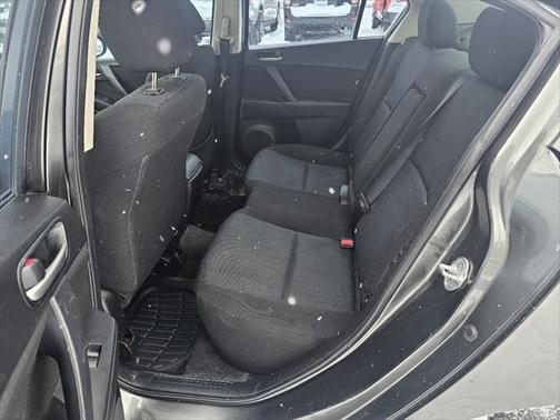 2011 Mazda Mazda3 i Touring