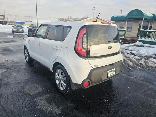 2015 Kia Soul +