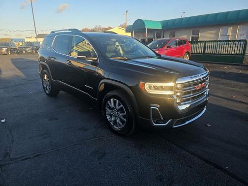 2021 GMC Acadia SLT-1