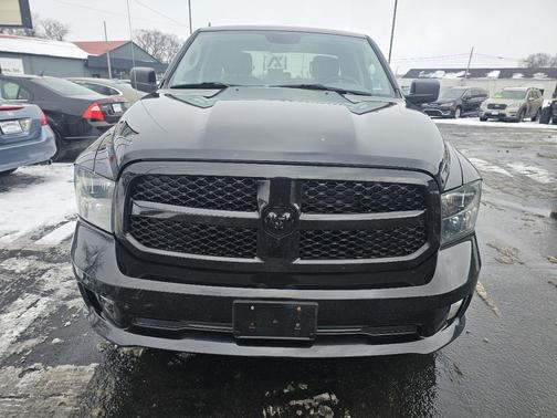 2018 RAM 1500 Tradesman/Express