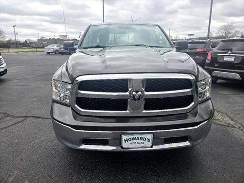 2016 RAM 1500 SLT