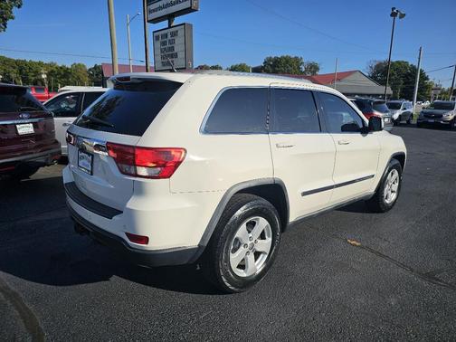 2012 Jeep Grand Cherokee Laredo
