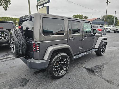 2017 Jeep Wrangler Unlimited Smoky Mountain 4x4 *Ltd Avail*