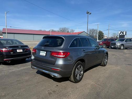 2016 Mercedes-Benz GLC 300 4MATIC