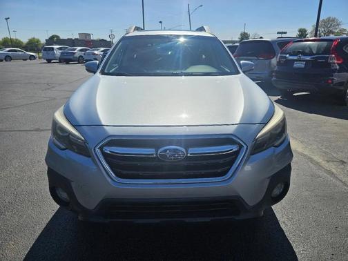 Silver 2019 Subaru Outback 2.5i Limited