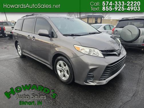 2018 Toyota Sienna LE