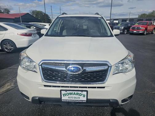 White 2016 Subaru Forester 2.5i Touring