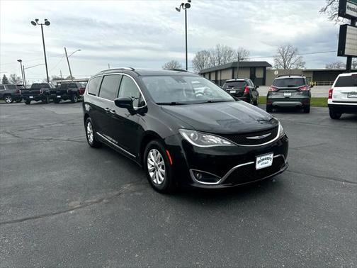 2018 Chrysler Pacifica Touring-L Plus
