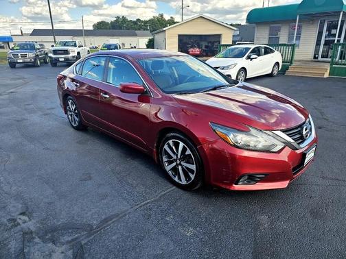 2016 Nissan Altima 2.5 SR