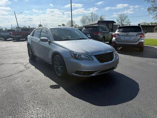 Silver 2014 Chrysler 200 Touring