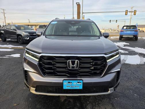 2024 Honda Pilot Touring 8-Passenger