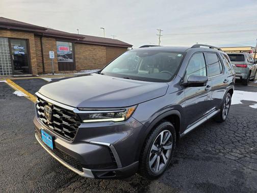 2024 Honda Pilot Touring 8-Passenger