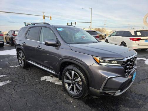 2024 Honda Pilot Touring 8-Passenger