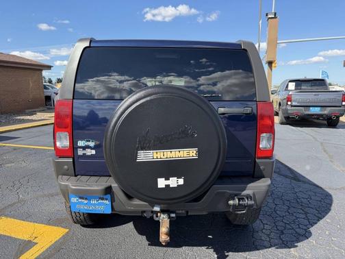 2008 Hummer H3 Base