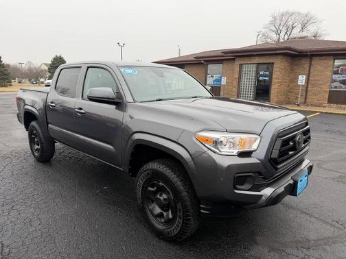 2021 Toyota Tacoma SR
