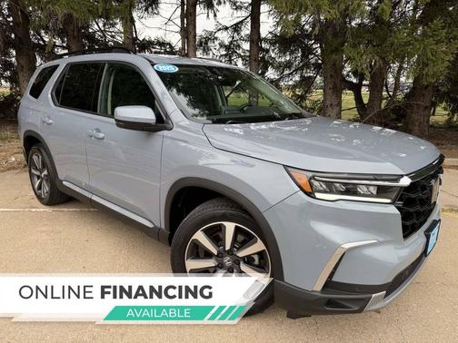 2025 Honda Pilot Touring 8-Passenger