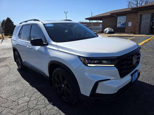 2025 Honda Pilot Black Edition