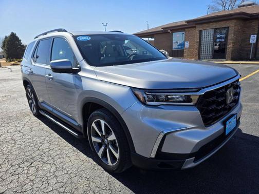 2023 Honda Pilot AWD Elite